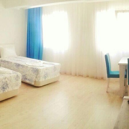 Mavi Butik Apart Cesme Bagian luar foto