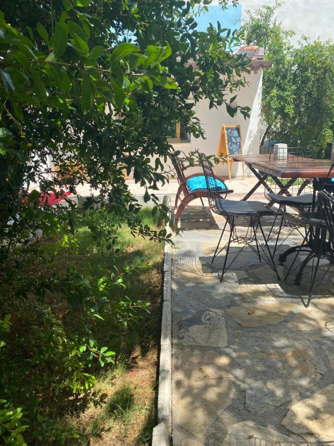 Mavi Butik Apart Cesme Bagian luar foto