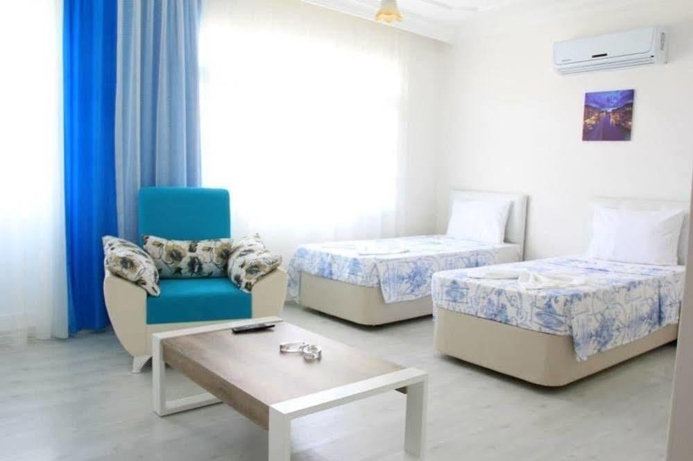Mavi Butik Apart Cesme Bagian luar foto