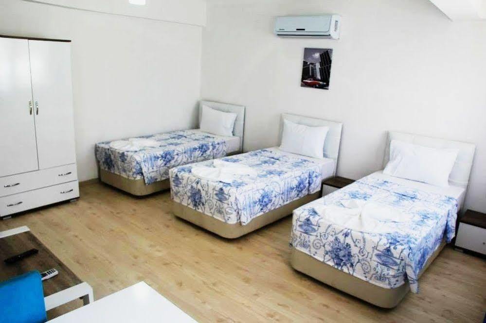 Mavi Butik Apart Cesme Bagian luar foto