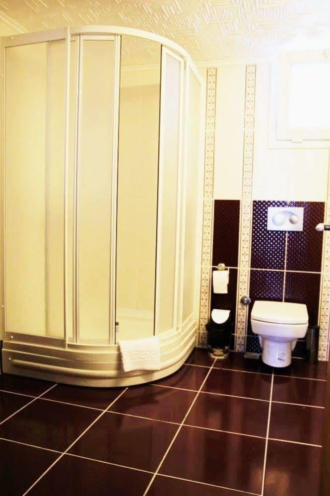Mavi Butik Apart Cesme Bagian luar foto